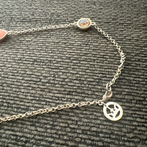 Vtg CROWN TRIFARI  Rhinestone Gold Toned Necklace Earring Set - Picture 4 of 5